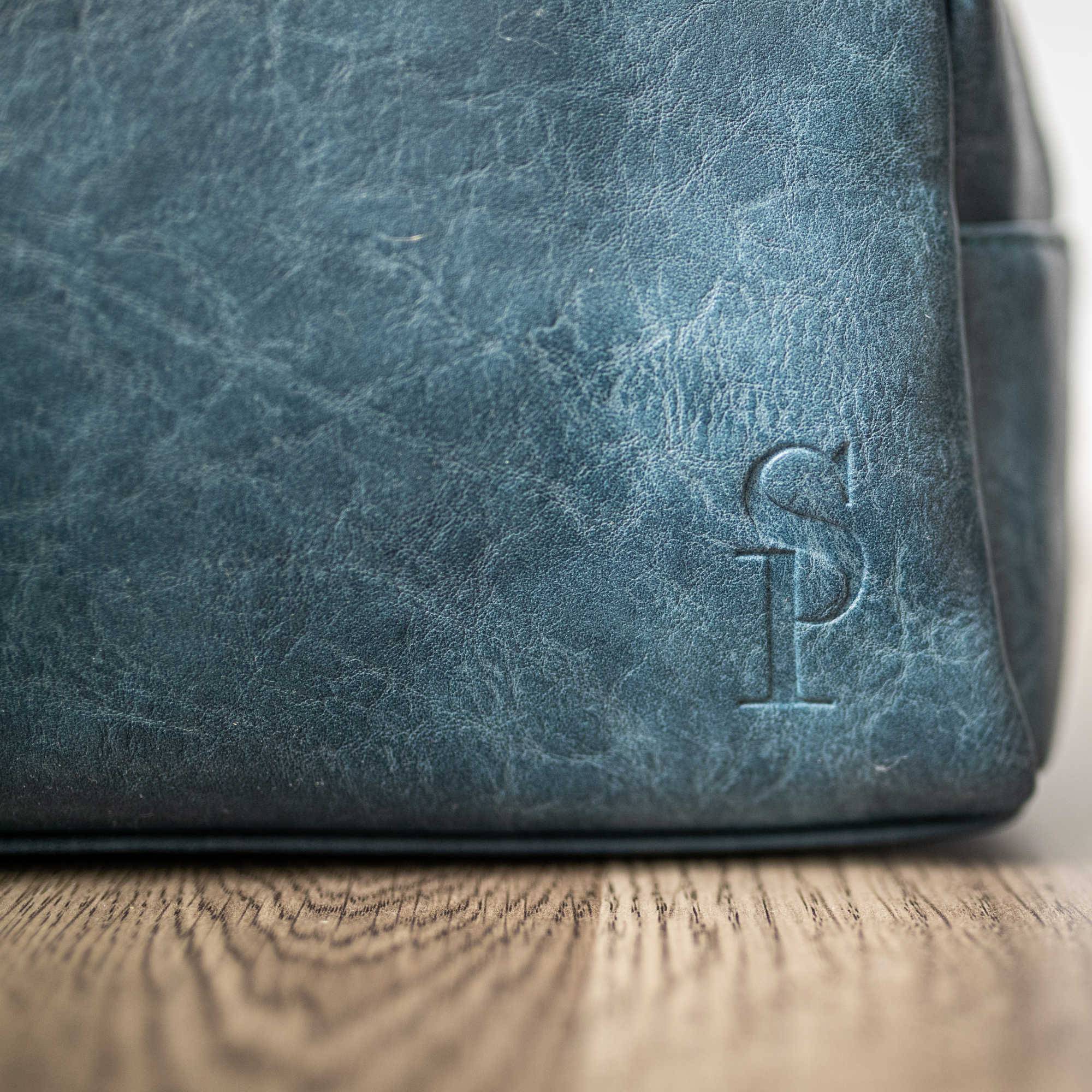 Blue Leather Toiletry Bag - Sole Premise