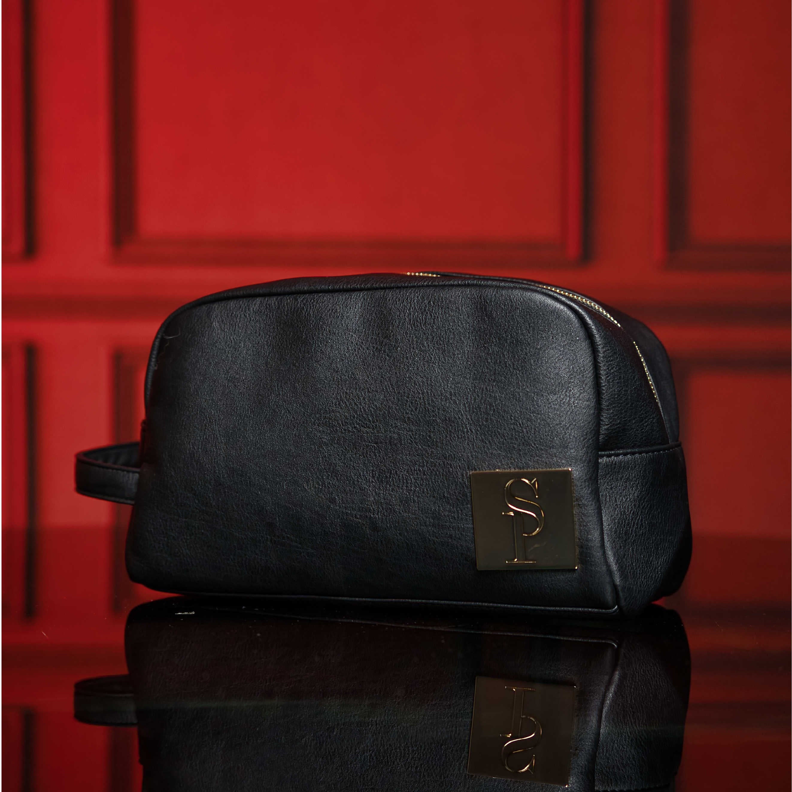 Black Tumbled Leather Toiletry Bag - Sole Premise