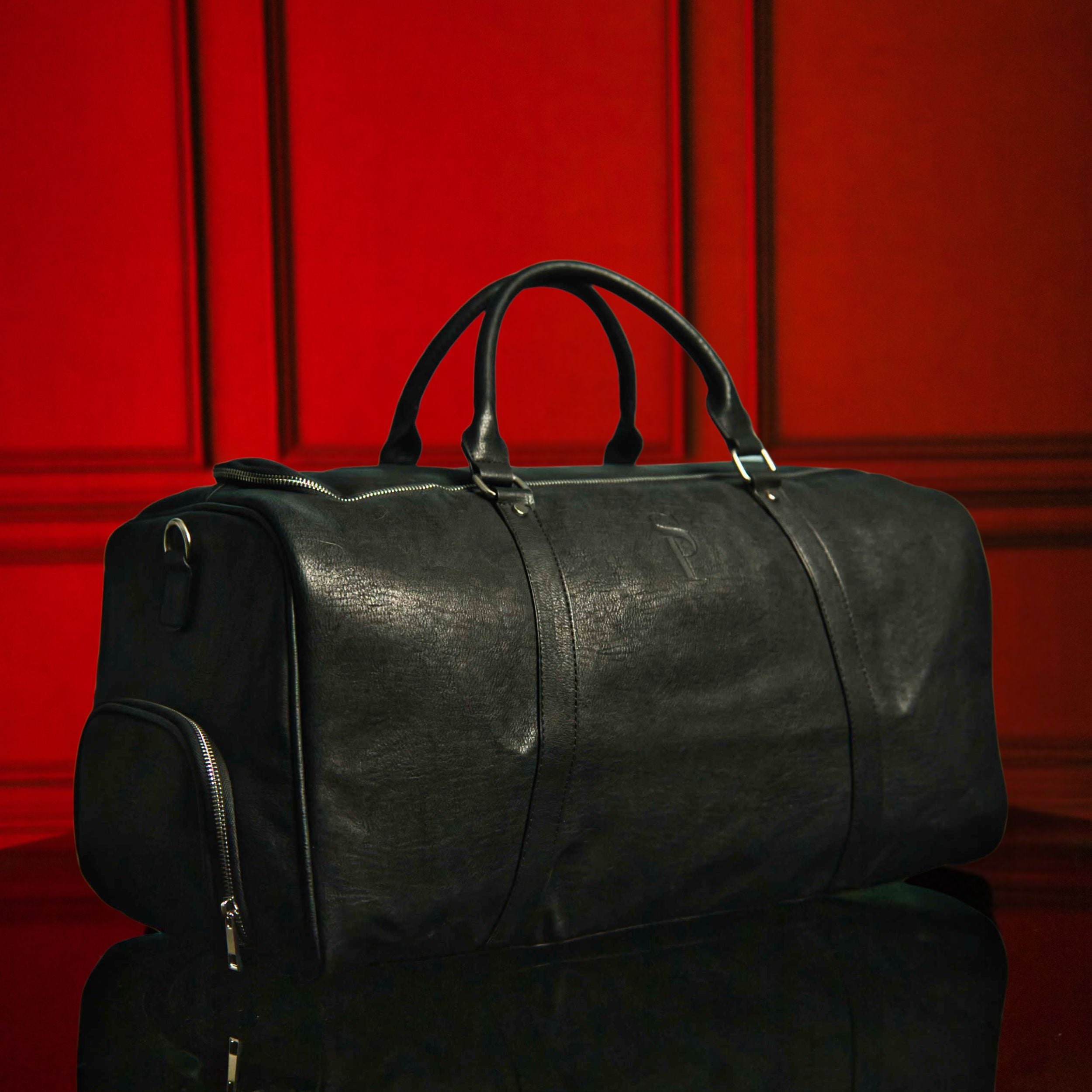 Black Leather Duffle Bag - Sole Premise