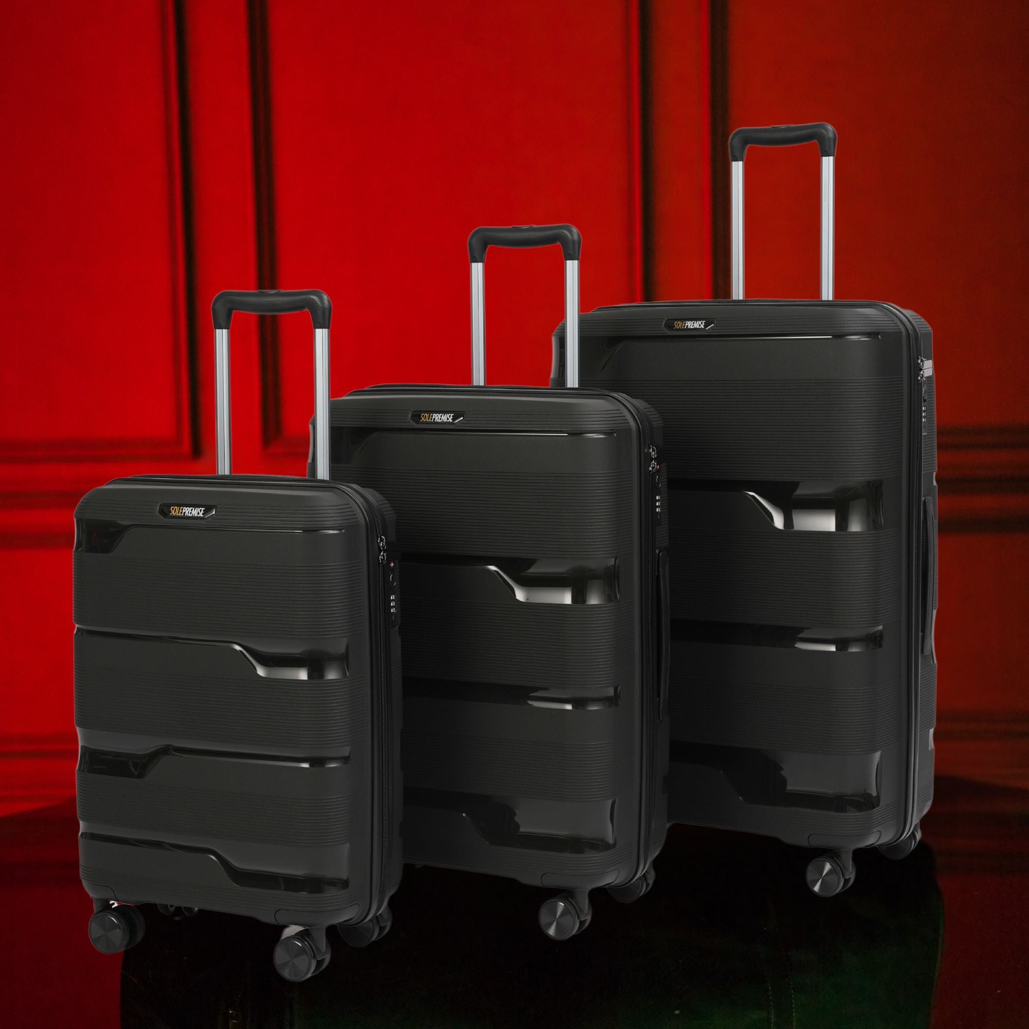 28-inch Black Hardcase Roller Luggage with 360° Wheels & TSA Lock - Sole Premise