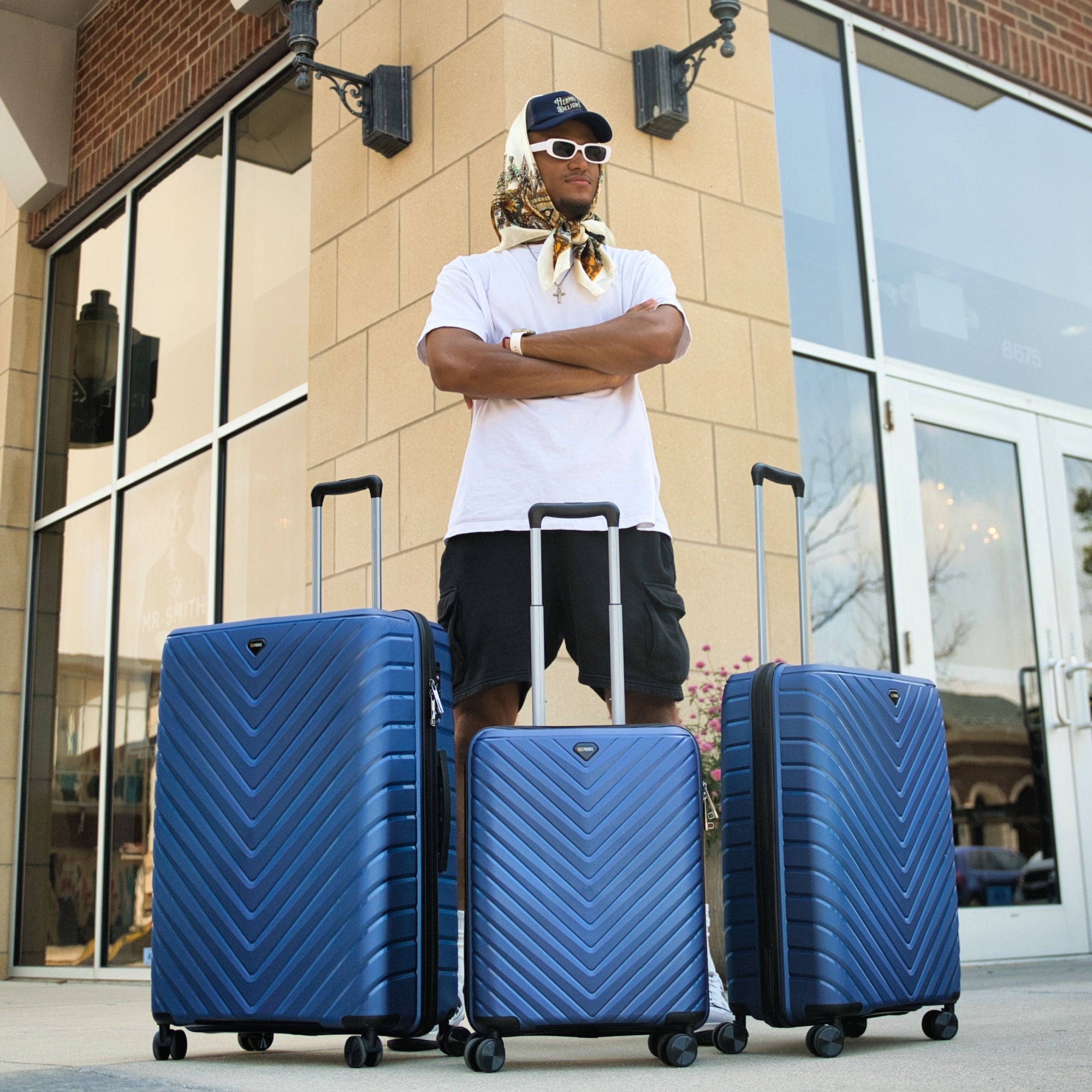 24-inch Blue Hardcase Roller Luggage - Sole Premise