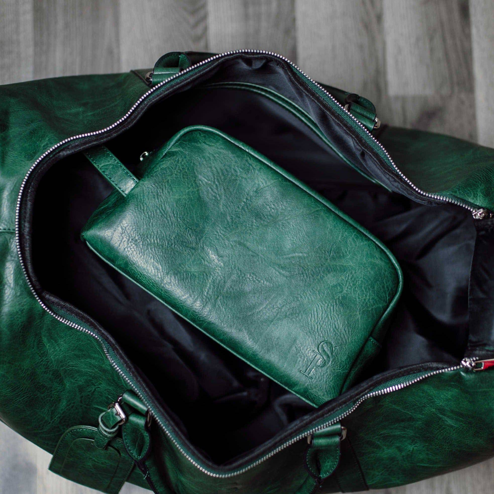 Emerald Green Leather Toiletry Bag - Sole Premise