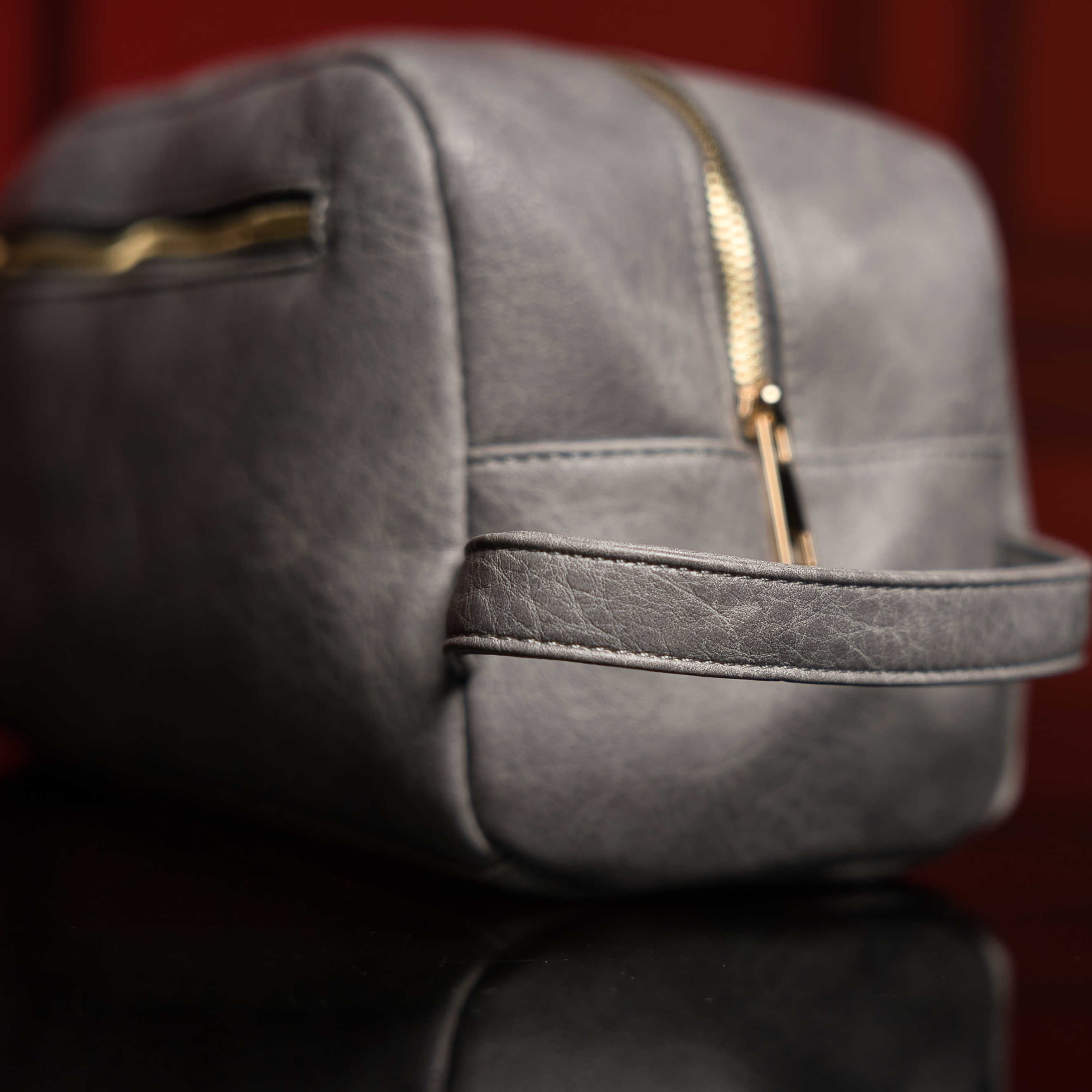 Grey Leather Toiletry Bag - Sole Premise