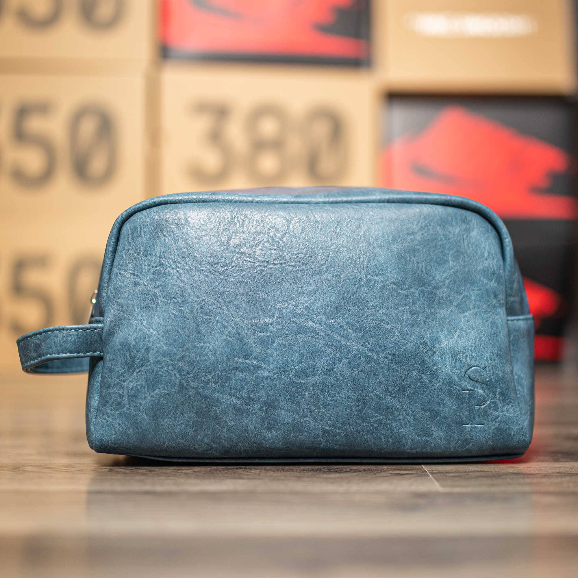 Blue Leather Toiletry Bag - Sole Premise