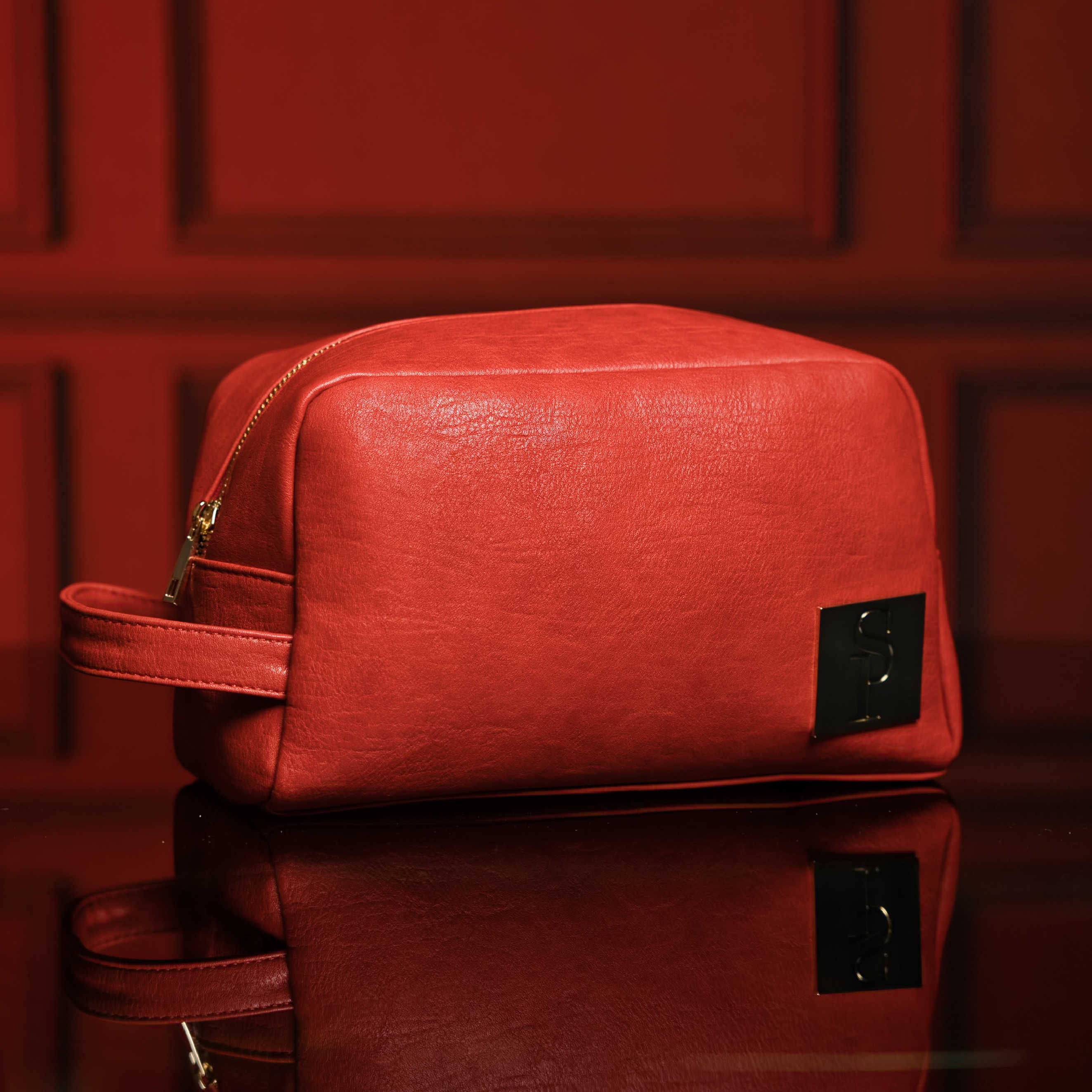 Red Tumbled Leather Toiletry Bag - Sole Premise