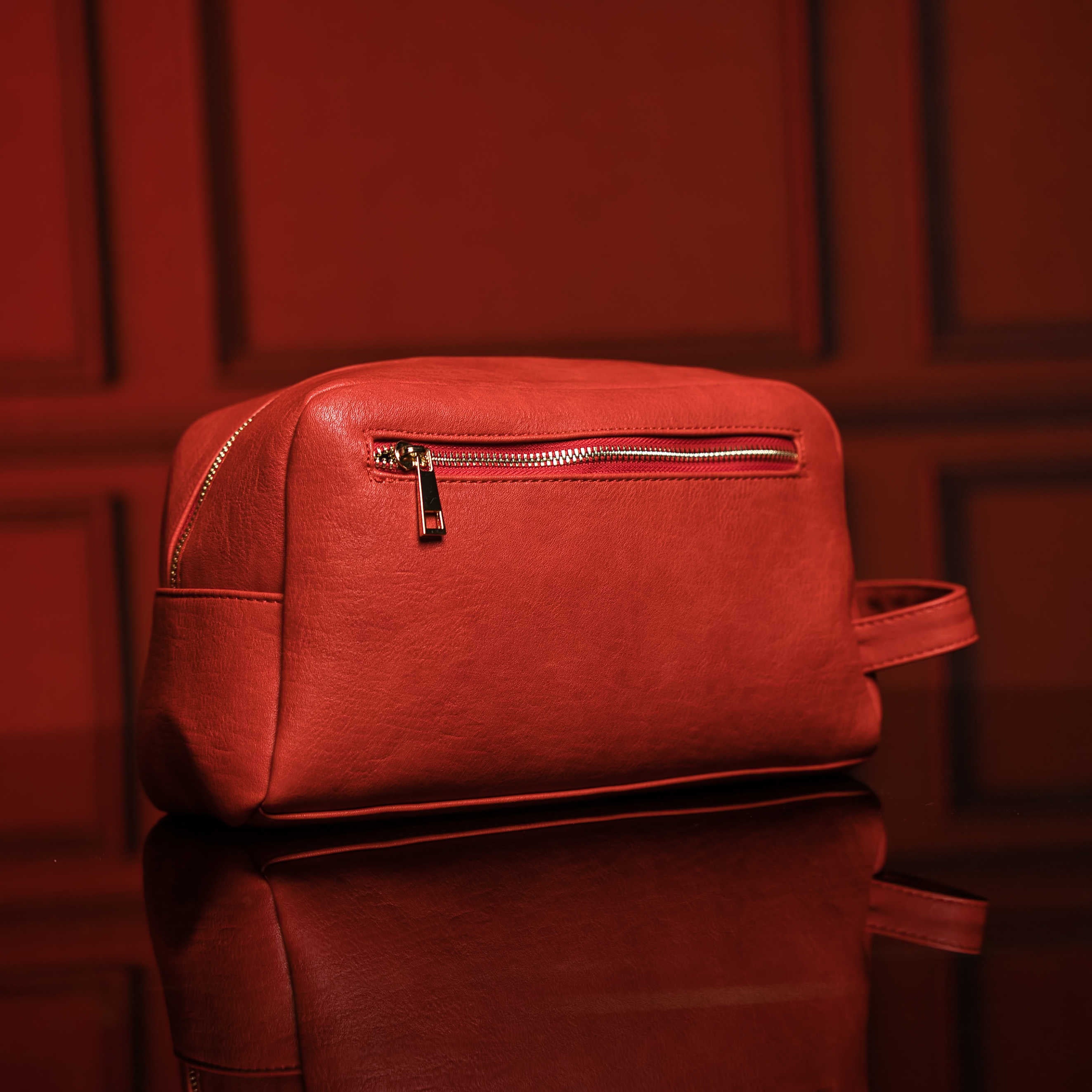 Red Tumbled Leather Toiletry Bag - Sole Premise