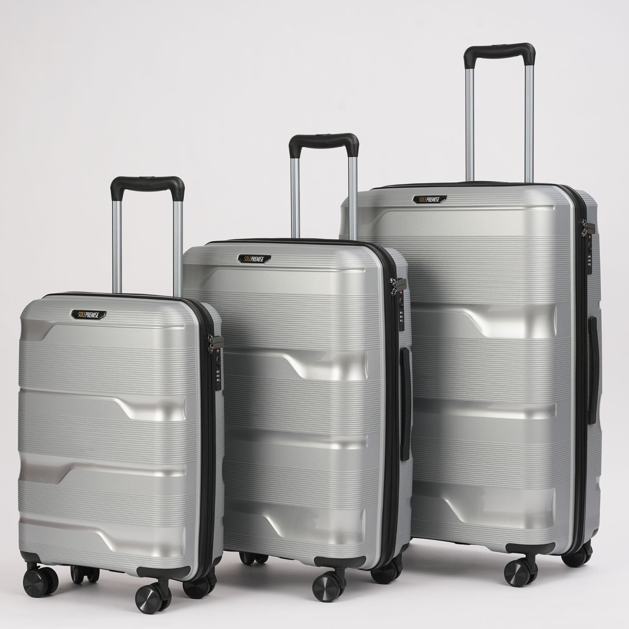 28-inch Silver Hardcase Roller Luggage (360° Wheels & TSA Lock)