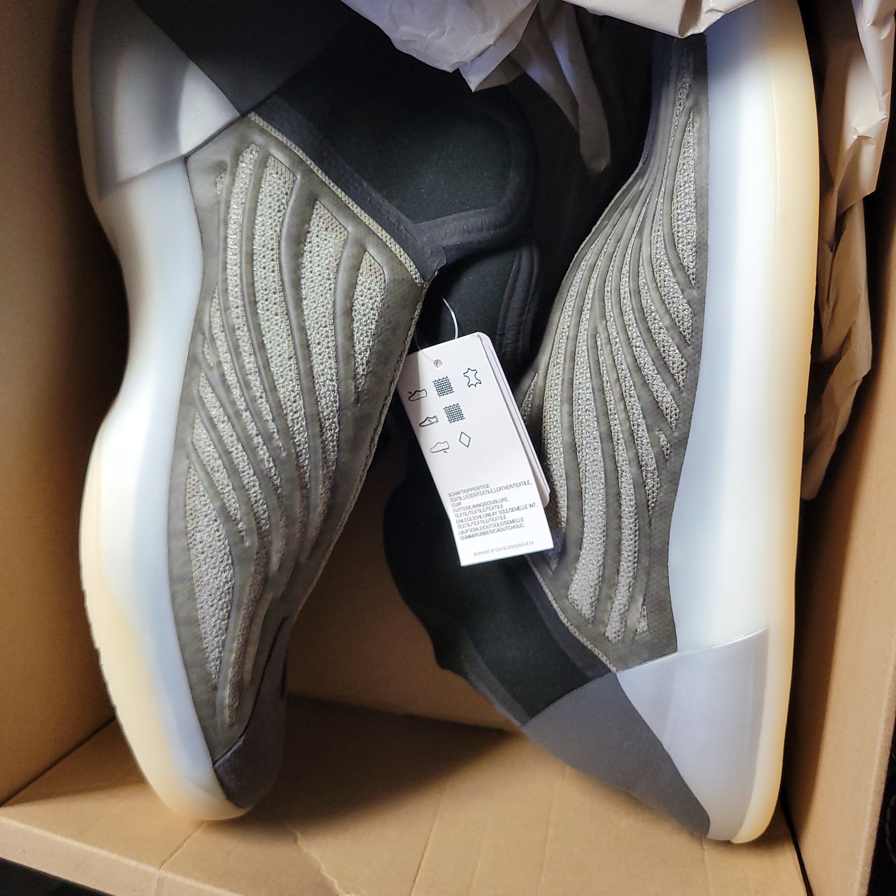 Adidas yeezy qntm hot sale barium