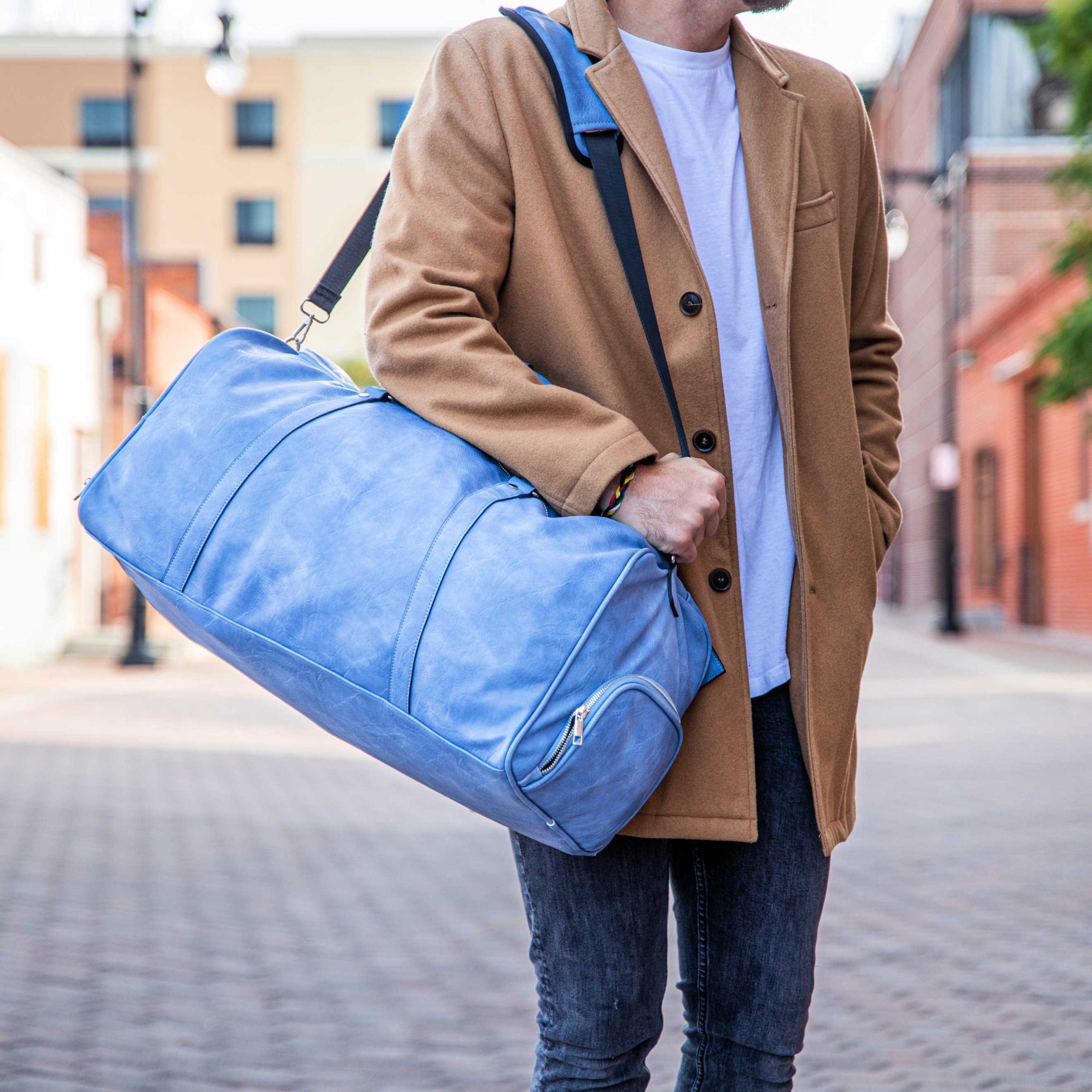 Light blue cheap duffle bag