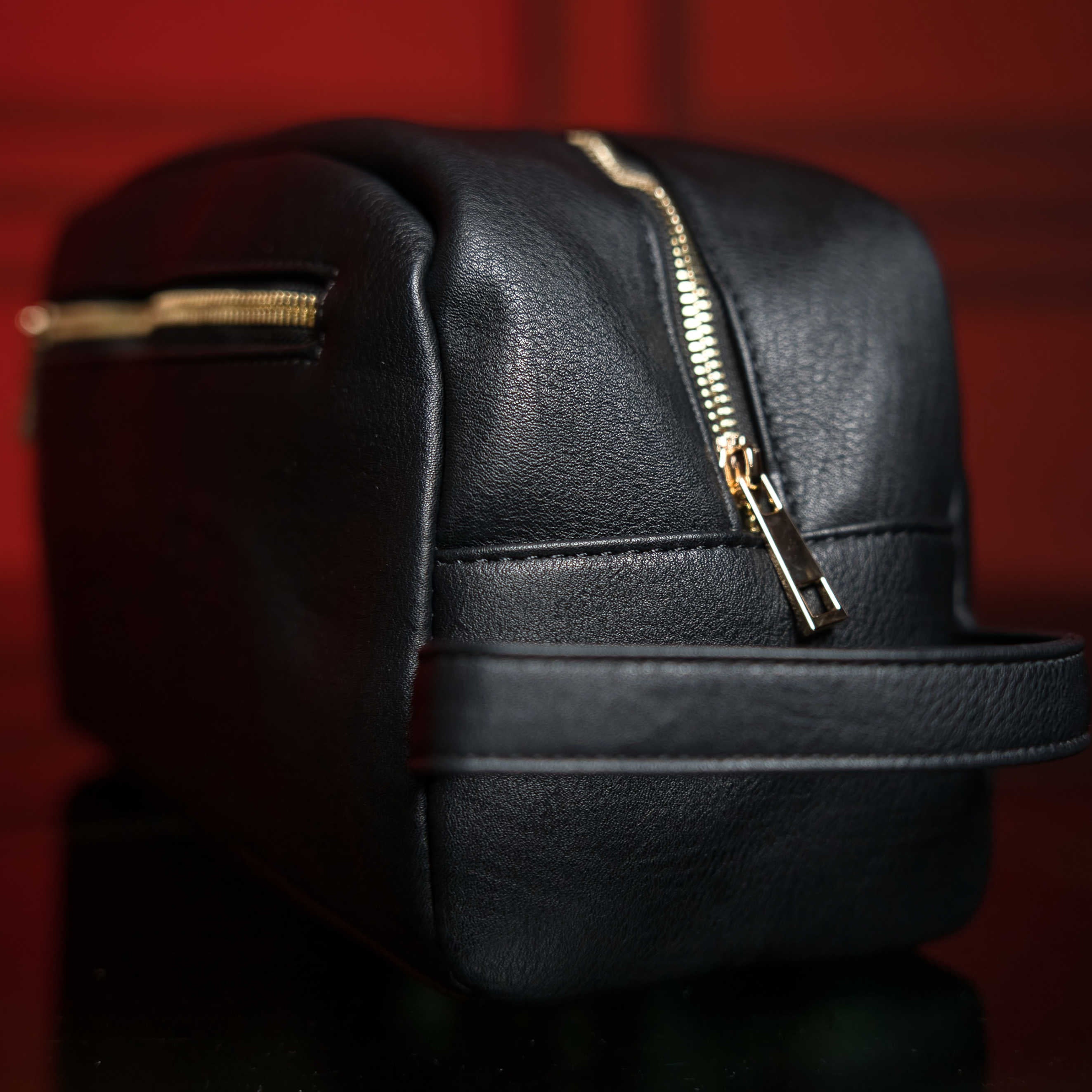 Black Tumbled Leather Toiletry Bag - Sole Premise