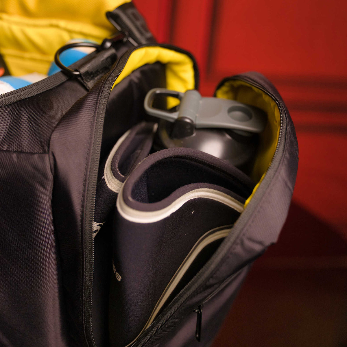 Black Sneaker Duffle XL - Sole Premise
