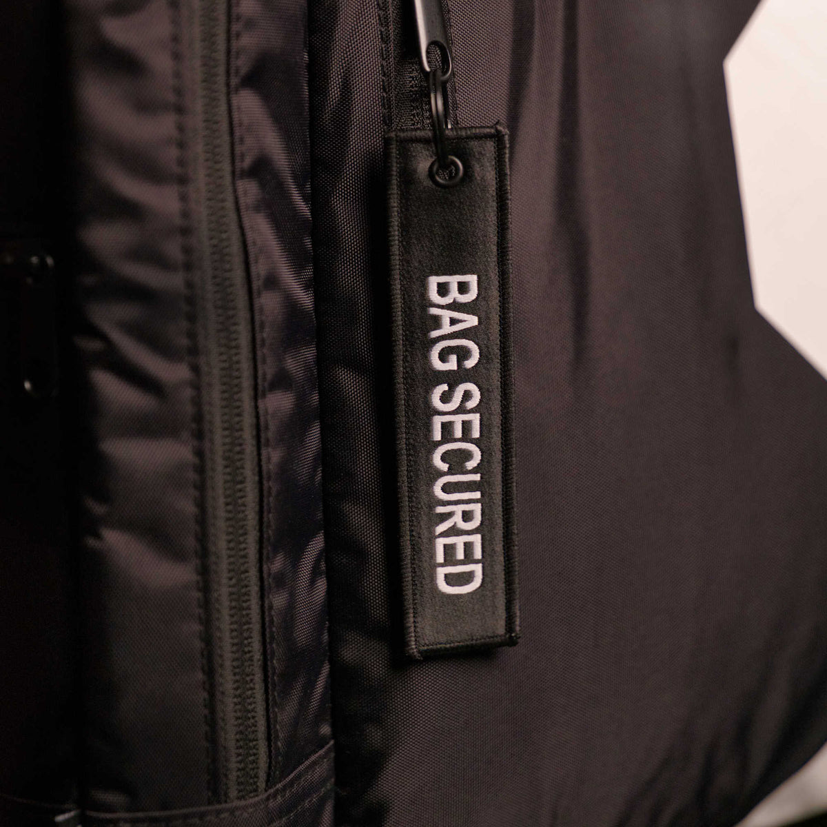Black Sneaker Duffle XL - Sole Premise