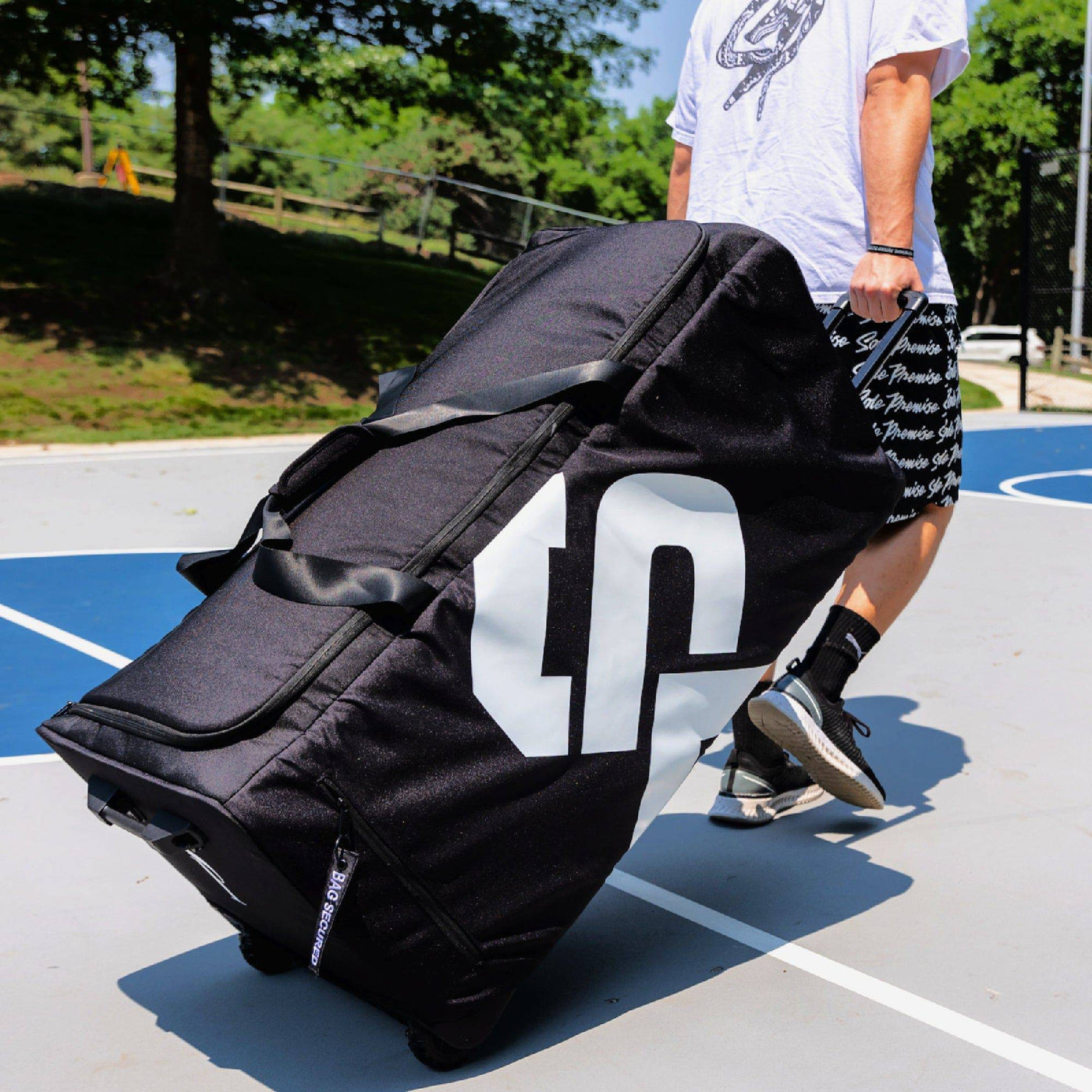 Sports Equipment Bag With Wheels (Holds 1820 Pairs of Shoes)